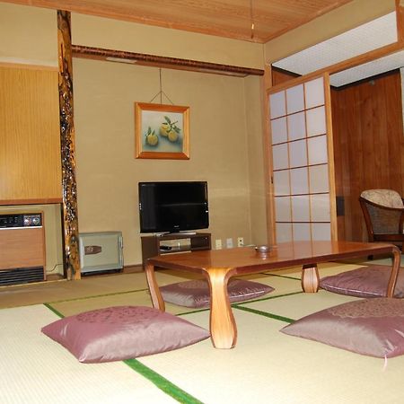 Shiga Riverside Hotel Yamanouchi  Buitenkant foto
