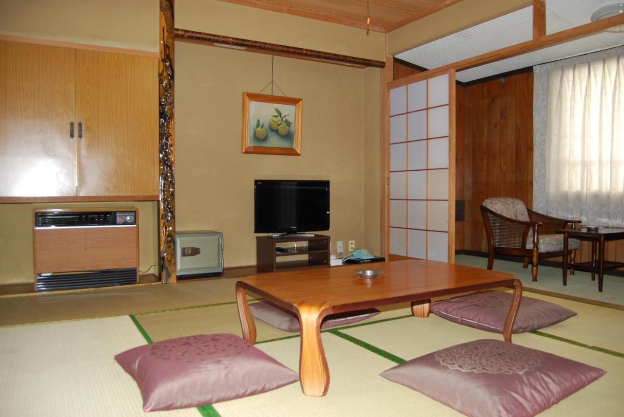 Shiga Riverside Hotel Yamanouchi  Buitenkant foto